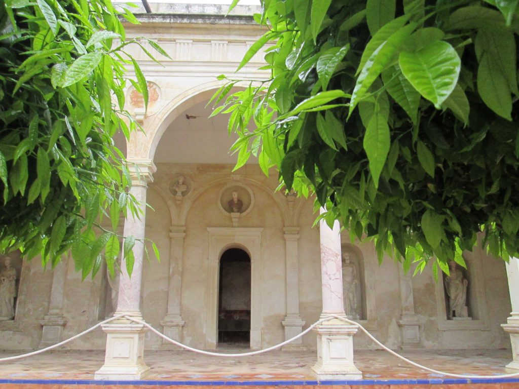 loggia baja/low loggia