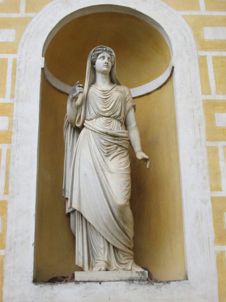 Matrona romana/Roman matron